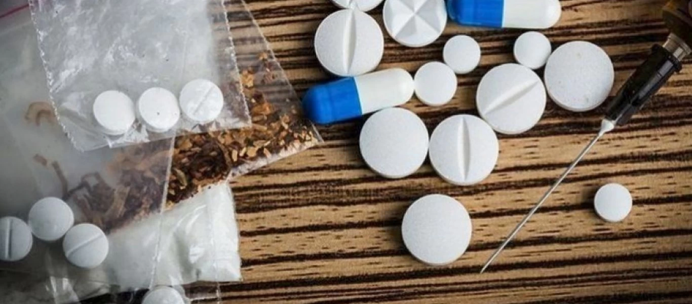 Διπλάσια η χρήση παράνομων ουσιών στα αγόρια σε σχέση με τα κορίτσια σύμφωνα με έρευνα